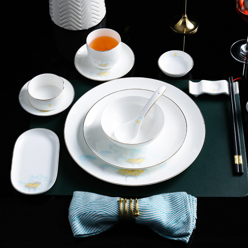 餐厅位上盘碗私房菜会所高档摆盘酒店餐具摆台套装骨瓷国潮碗骨碟