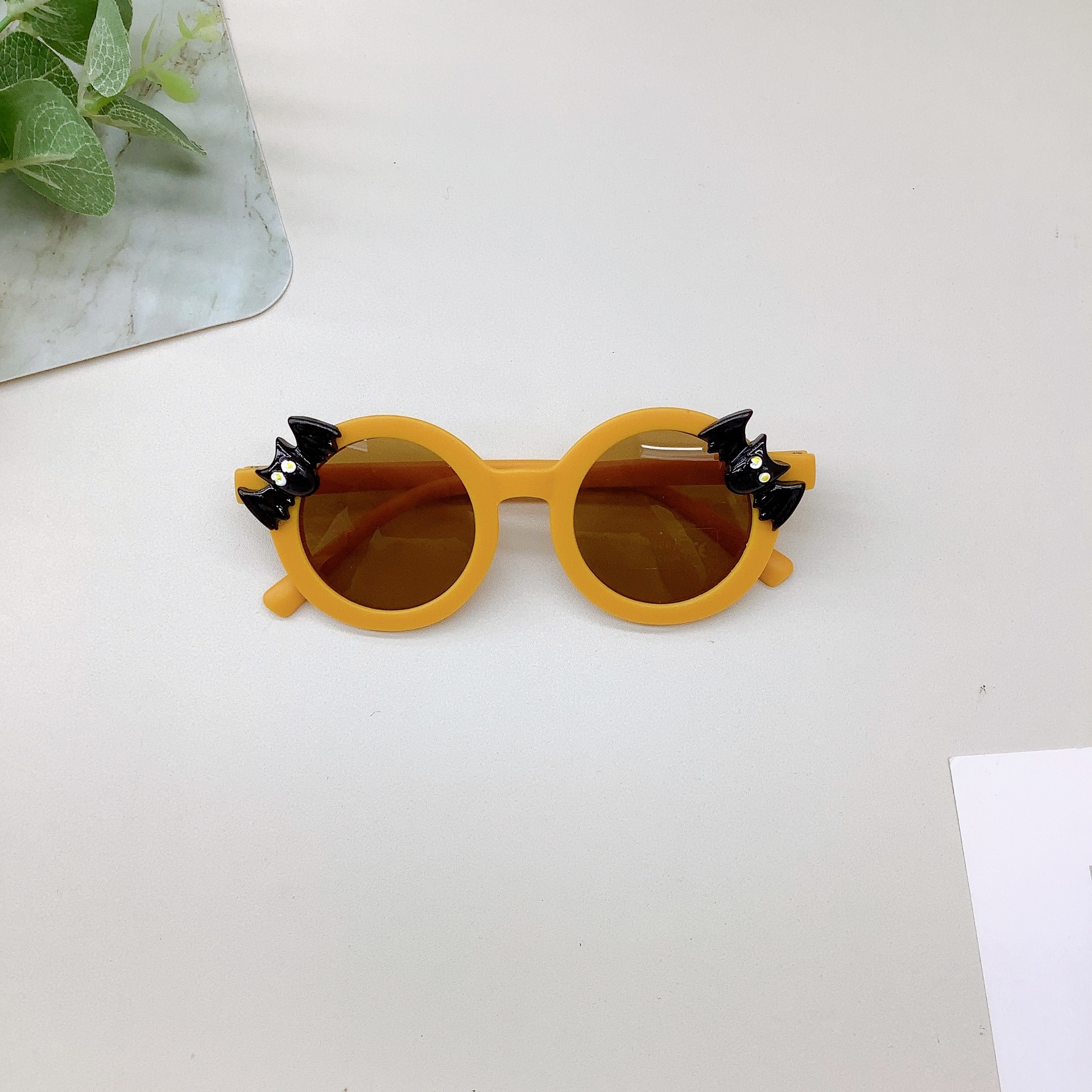 Diy New Trend Kids Sunglasses Bat Shape Baby Sun Protection Party Prom Glasses Uv Protection