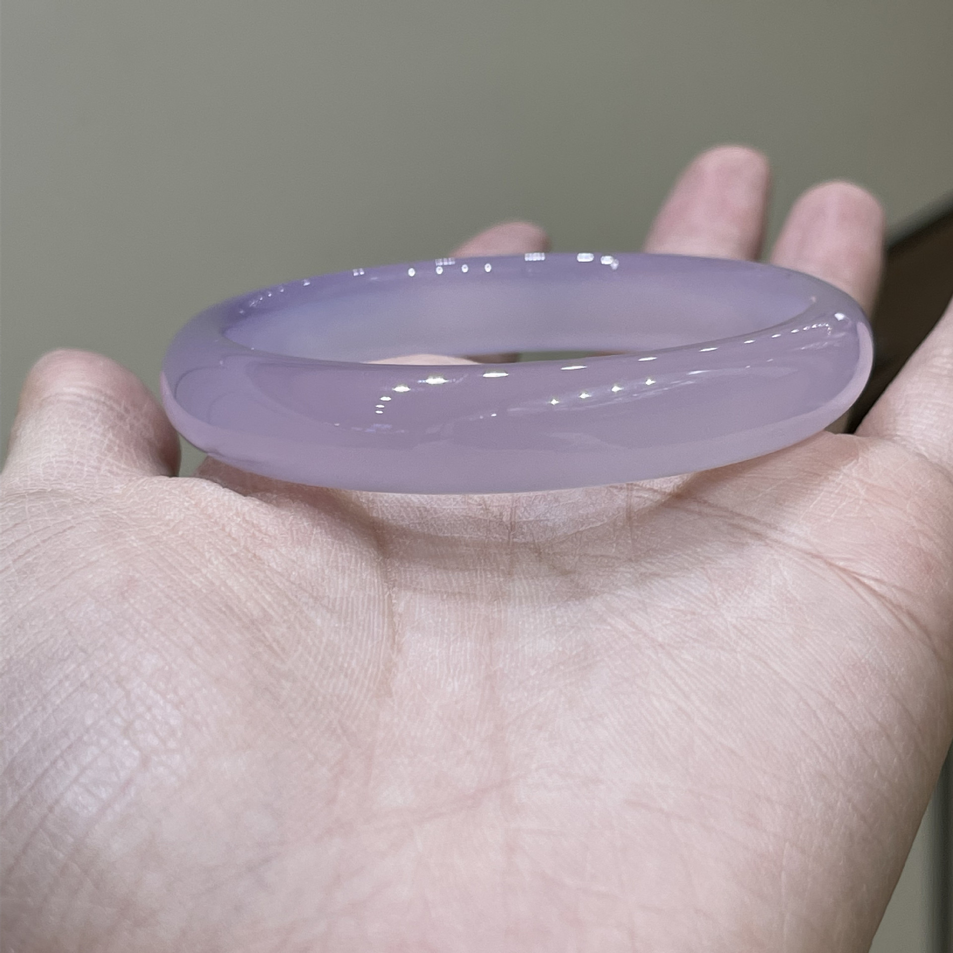 巴西玛瑙浅紫色扁条手镯高冰紫罗兰玉髓女款美人镯手环一件代发