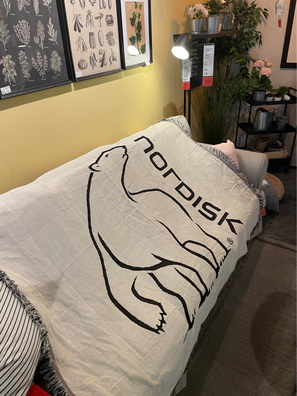 nordisk露营帐篷现代简约休闲白色毯沙发毯大白熊