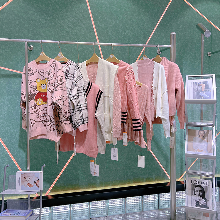 秋芭莎秋 新款毛衣品牌折扣女装尾货清仓 走份批发直播供应一手货