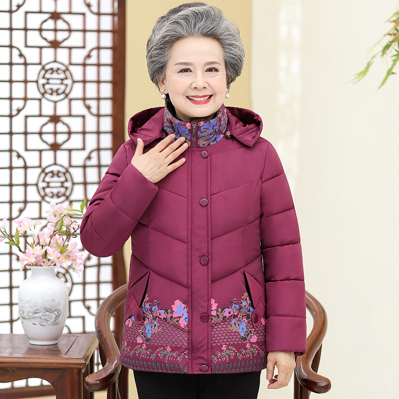 中老年人冬装女奶奶装短款羽绒棉服妈妈装棉袄70岁老太太加厚外套