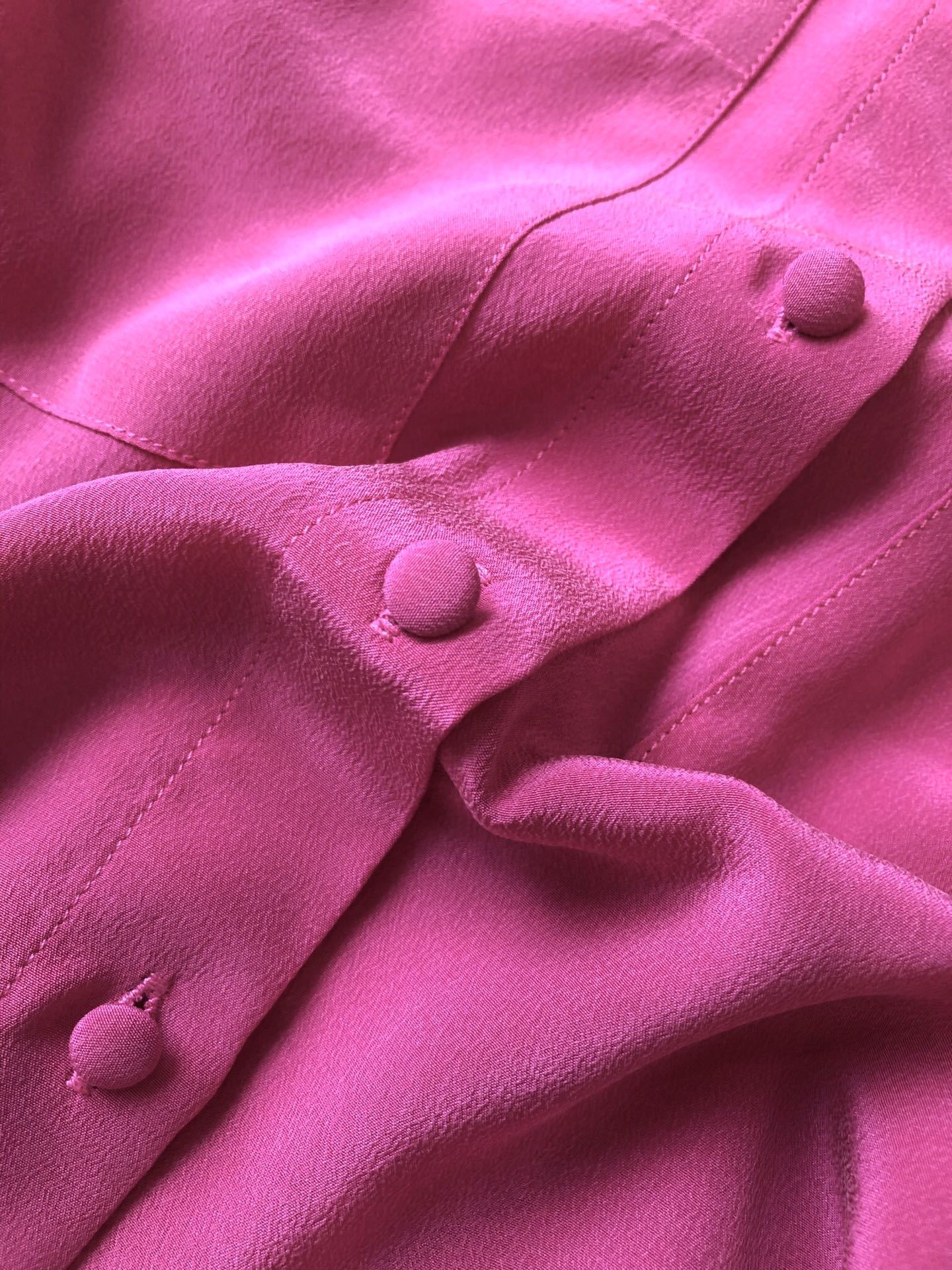 经典 法国小众高端 砂洗真丝双绉 简约双口袋 优雅包扣 真丝衬衫