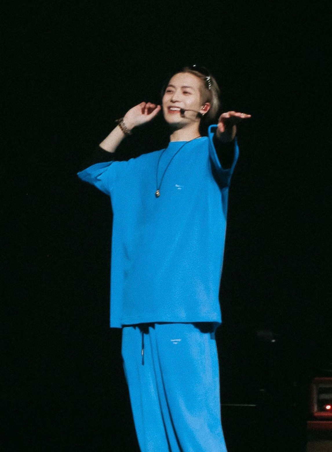 有现货 team wang绒布系列圆领短袖t恤 王嘉尔同款多巴胺软糯上衣