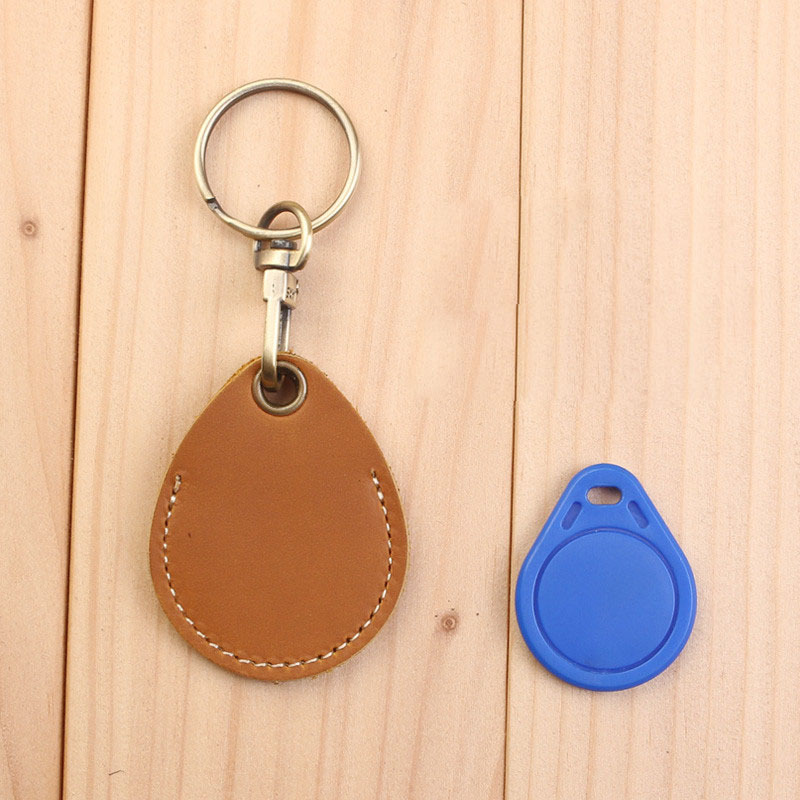 创意皮革水滴型门禁卡套 迷你感应公交卡套钥匙扣 防丢地铁卡皮套