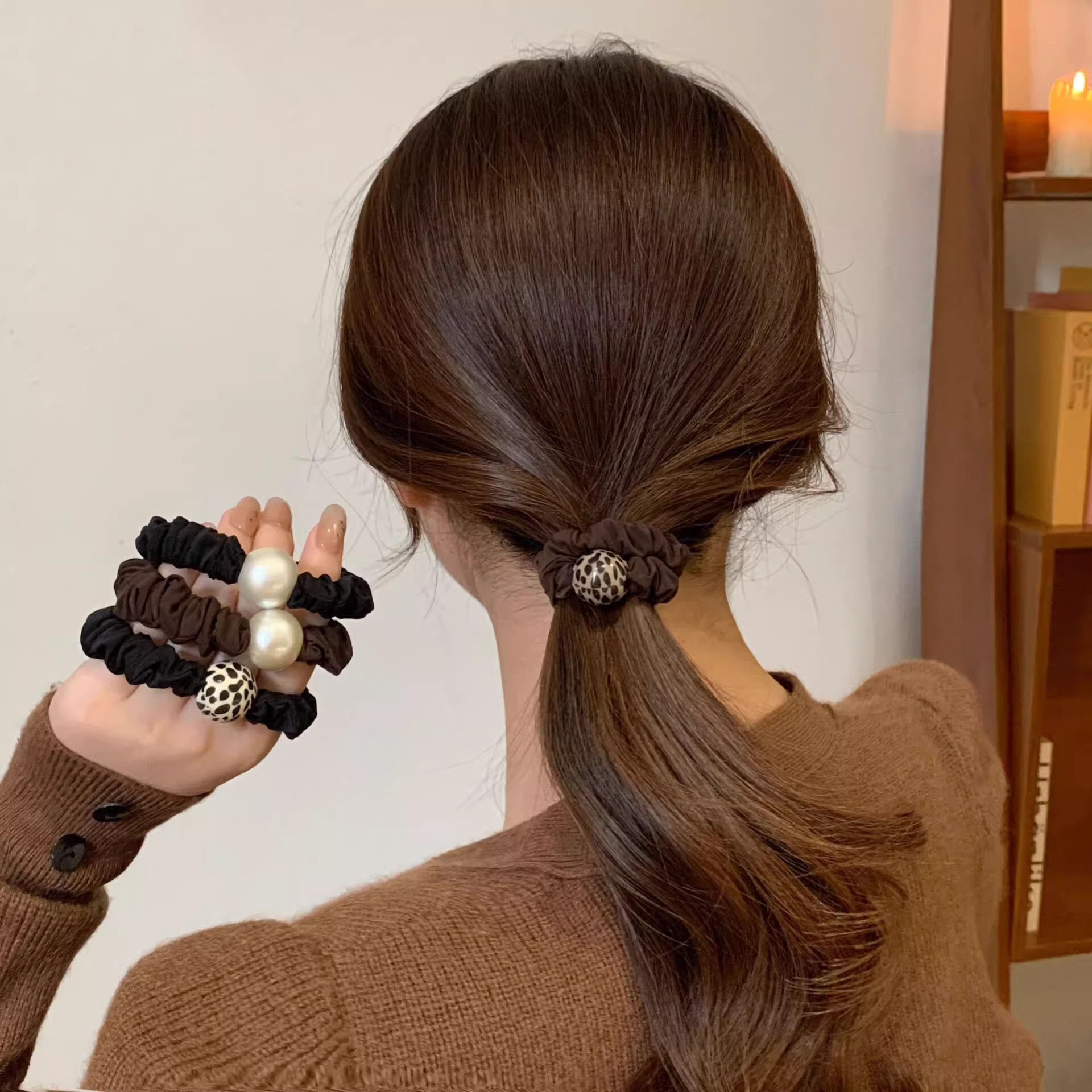 高级感珍珠大肠发圈韩国气质百搭扎发头绳丸子头发饰高弹皮筋发绳