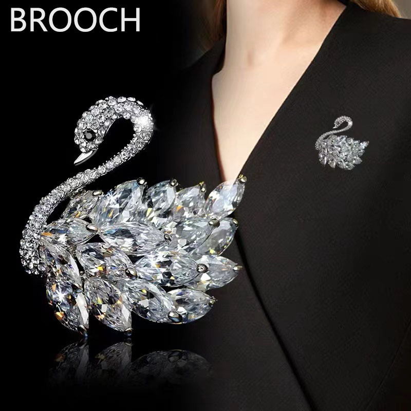 swan brooch high-end high sense niche classic style vintage corsage korean style anti-exposure pin clothing accessories wholesale