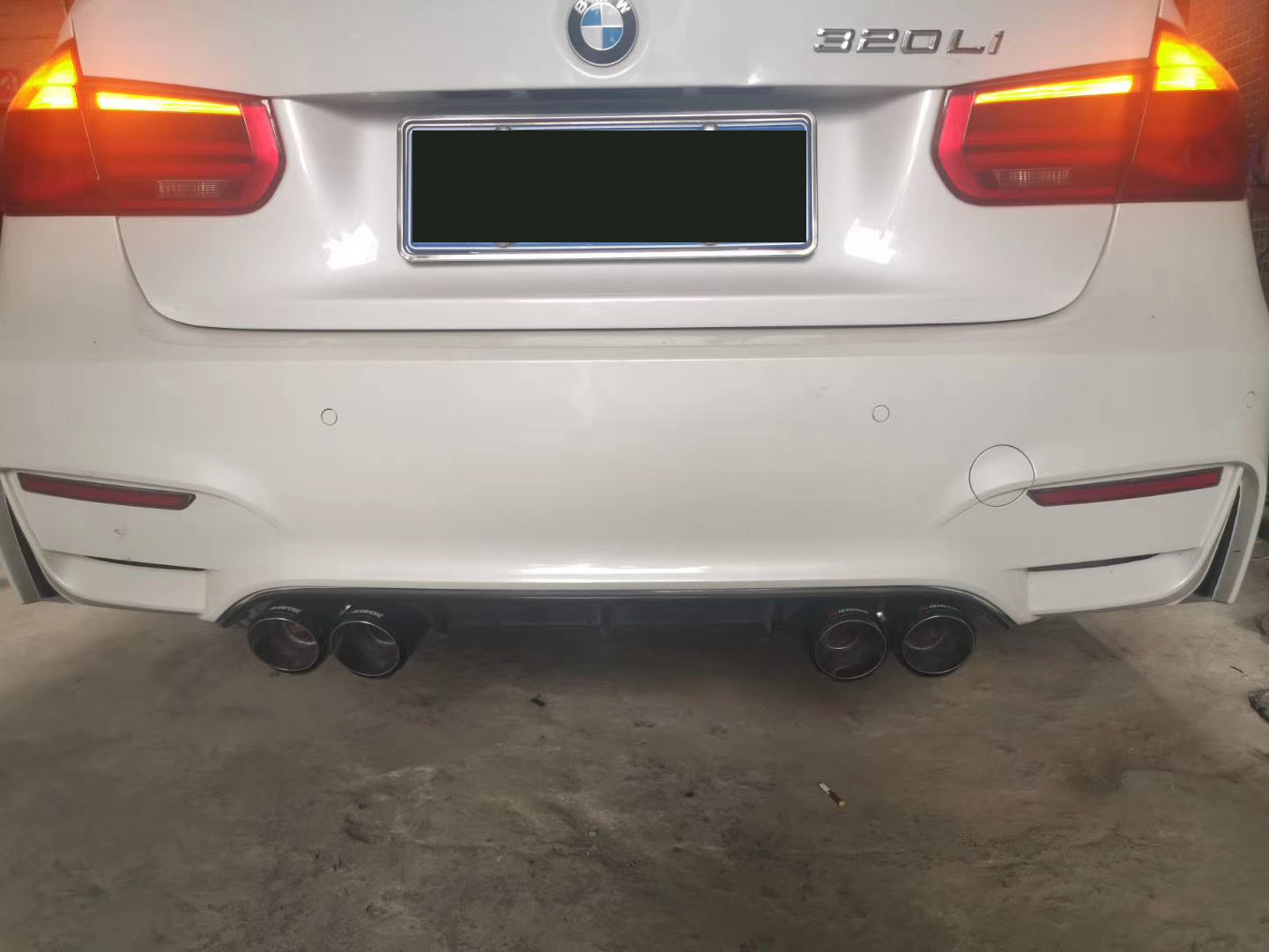 适用宝马5系改装排气管520li 523525530改m5四出碳纤尾喉简易尾节