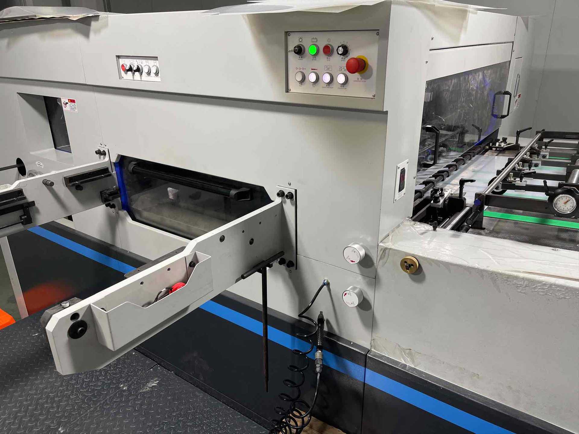 加热加重全自动模切机裁切,裁片机裁切服务,冲床,包装盒裁切-阿里巴巴