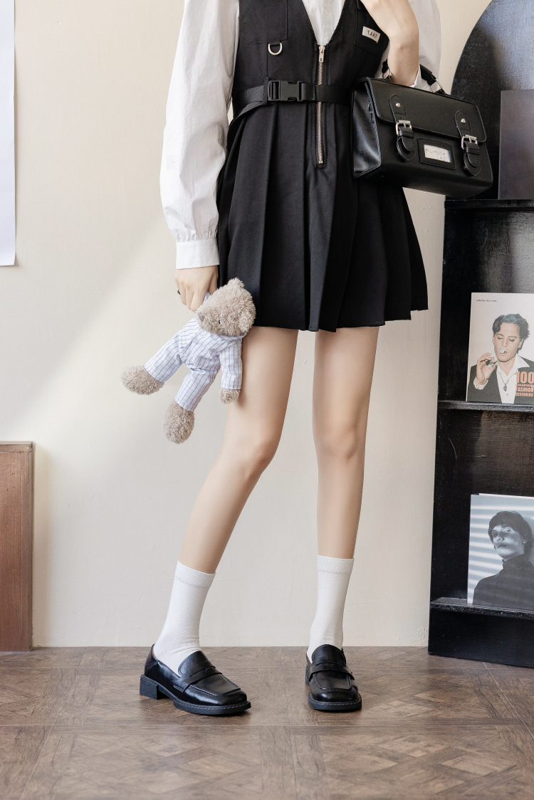 jk棉袜中筒短袜过膝小腿黑白学生制服袜子全棉半截女高筒日系韩国