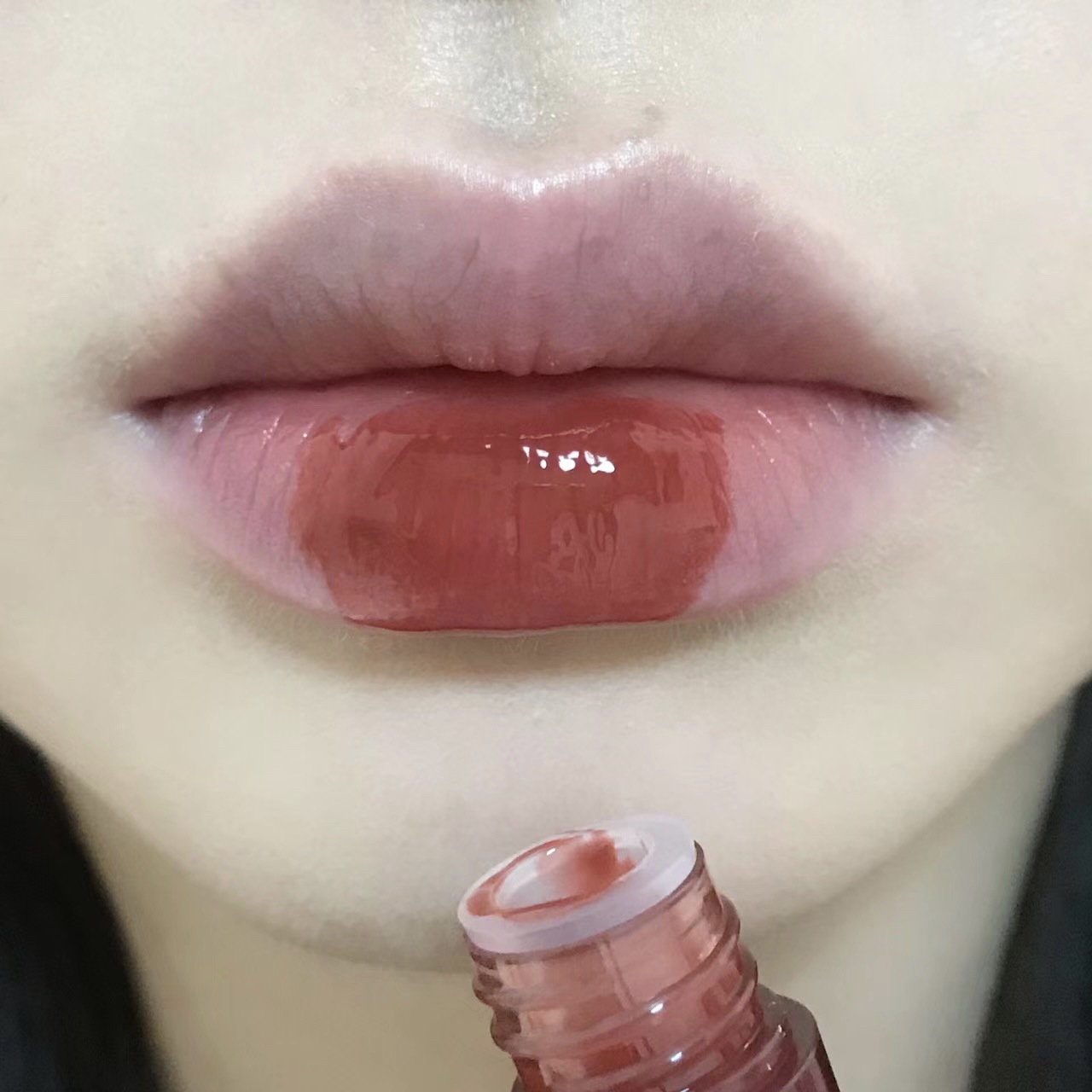 Brown Lipstick Light European and American Style Lip Lacquer Female Student Cheap Domestic Goods Niche Brand Matte Finish White