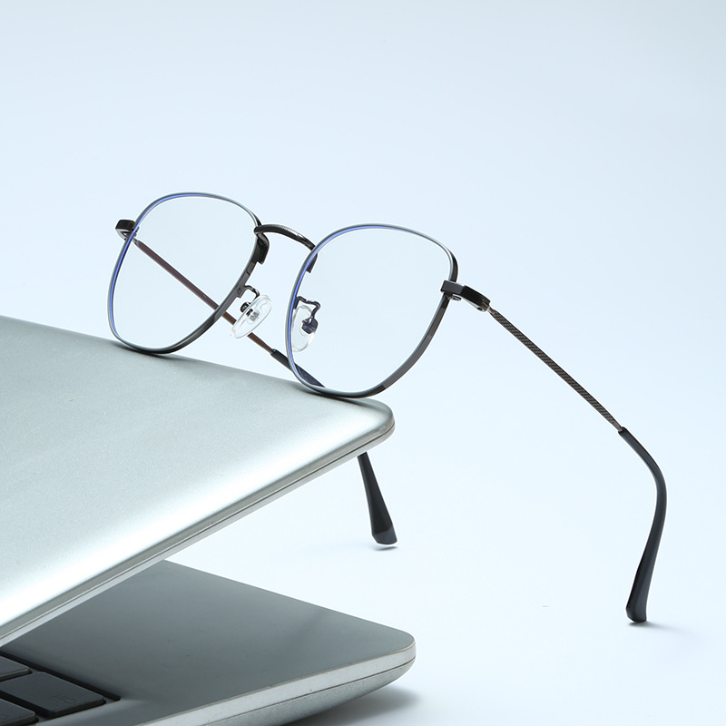 2024小红书复古金属全框近视眼镜框架男防蓝光文艺女学生平光镜