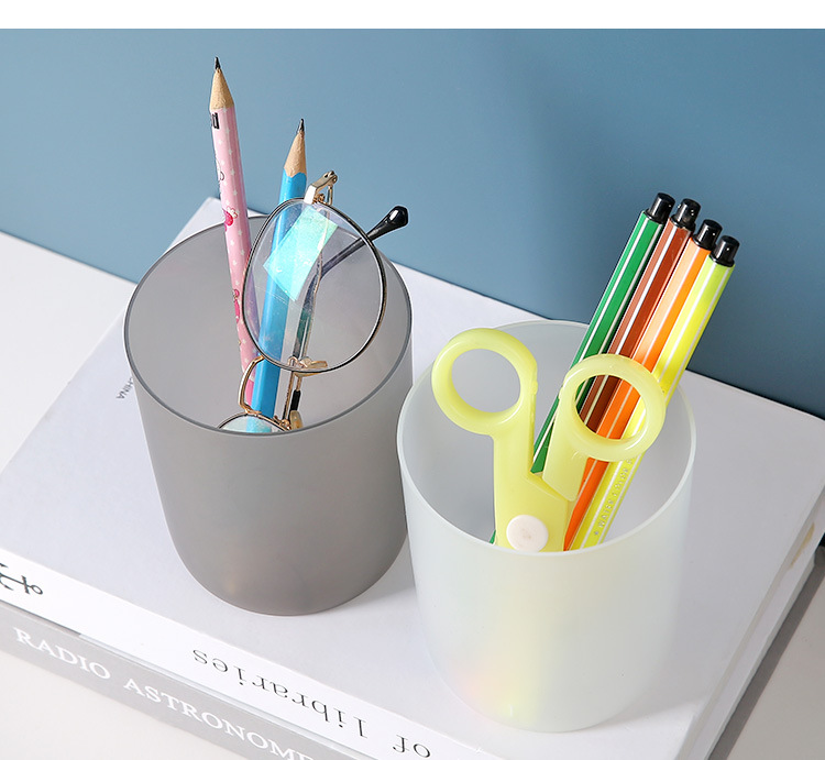 桌面笔筒收纳透明学生桌面防水笔筒小清新素色垃圾桶文具筒收纳盒