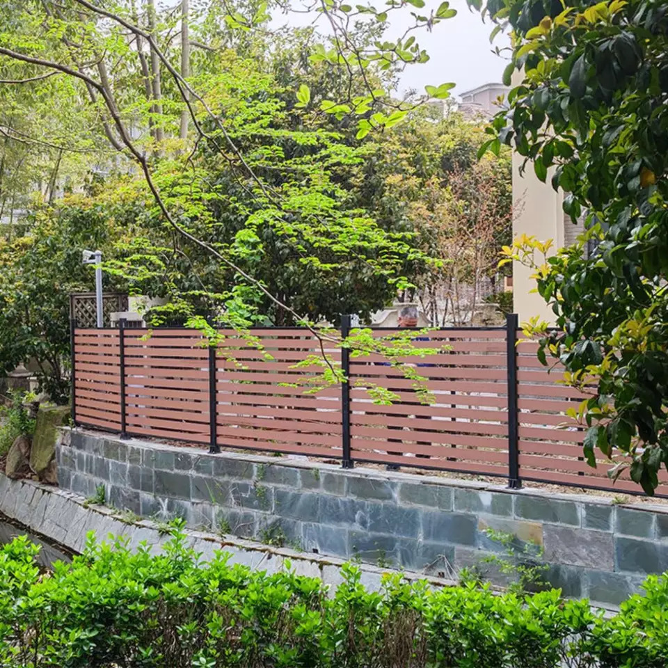 别墅木塑围栏围墙 花园阳台露台隔断护栏 户外塑木制品