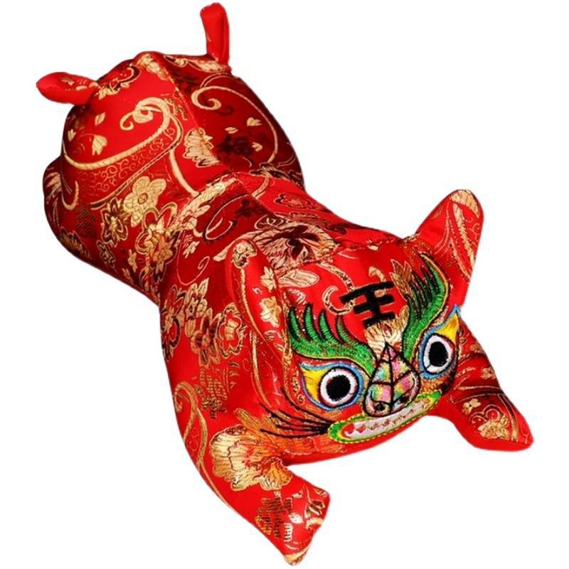 传统民间特色手工艺品双头刺绣布老虎虎头枕满月宝宝周岁婴儿礼物