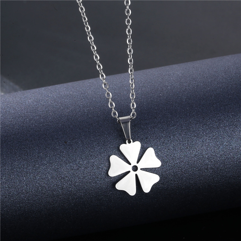 Stainless Steel Little Windmill Pendant Small Flower Necklace Women's Fashion Simple Clavicle Chain Girlfriends' Gift Girlfriend Valentine's Day Gift