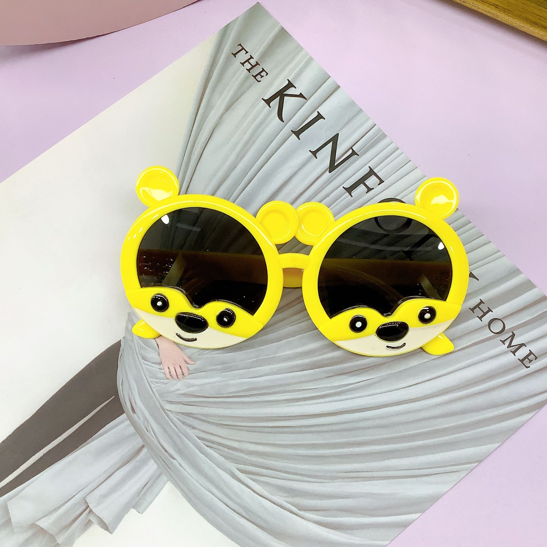 2022 New Kids Sunglasses Cartoon Bear Cute UV Protection Baby Sunglasses Boys and Girls Toys Glasses