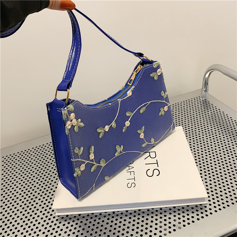 Women's Bag 2023 Spring and Autumn New Fashion Lace Gel Bag Fresh Shoulder Messenger Bag Underarm Bag Small Square Bag