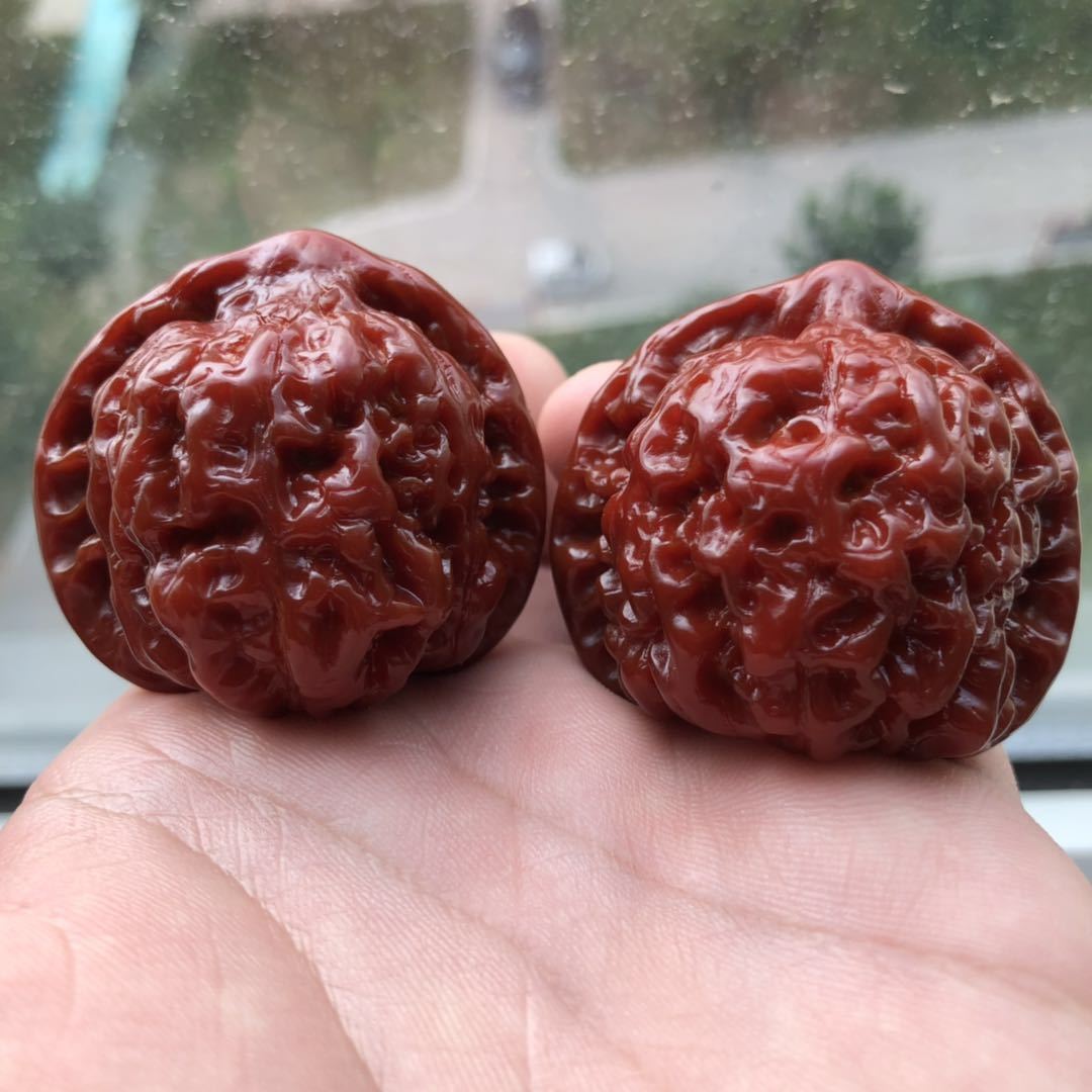 文玩核桃 天然机刷包浆玉化核桃 官帽核桃 把玩核桃尺寸46mm左右