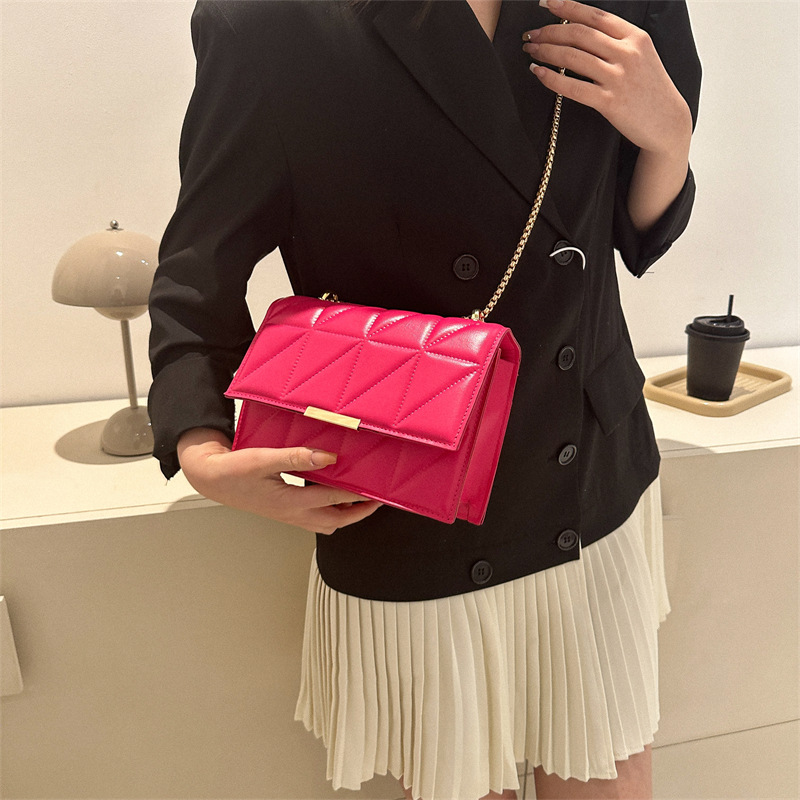 Wholesale Bag for Women Bags2023 Spring High-Grade Rhombus Chain Small Square Bag Niche Casual Shoulder Messenger Bag