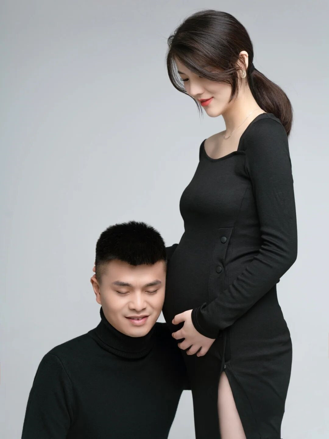 怀孕夫妻照图片