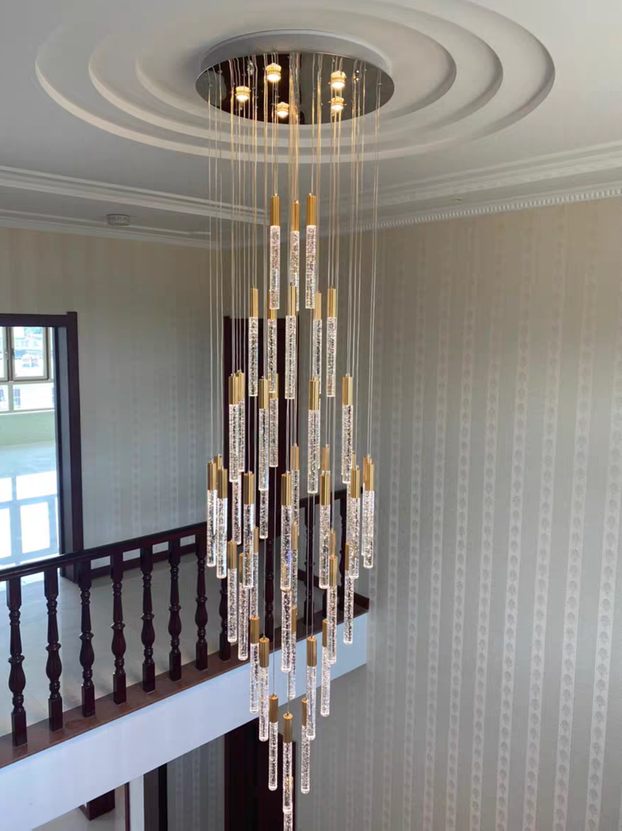 别墅复式楼跃层挑高空客厅吊灯楼梯井间口长吊灯新中式北欧式简约