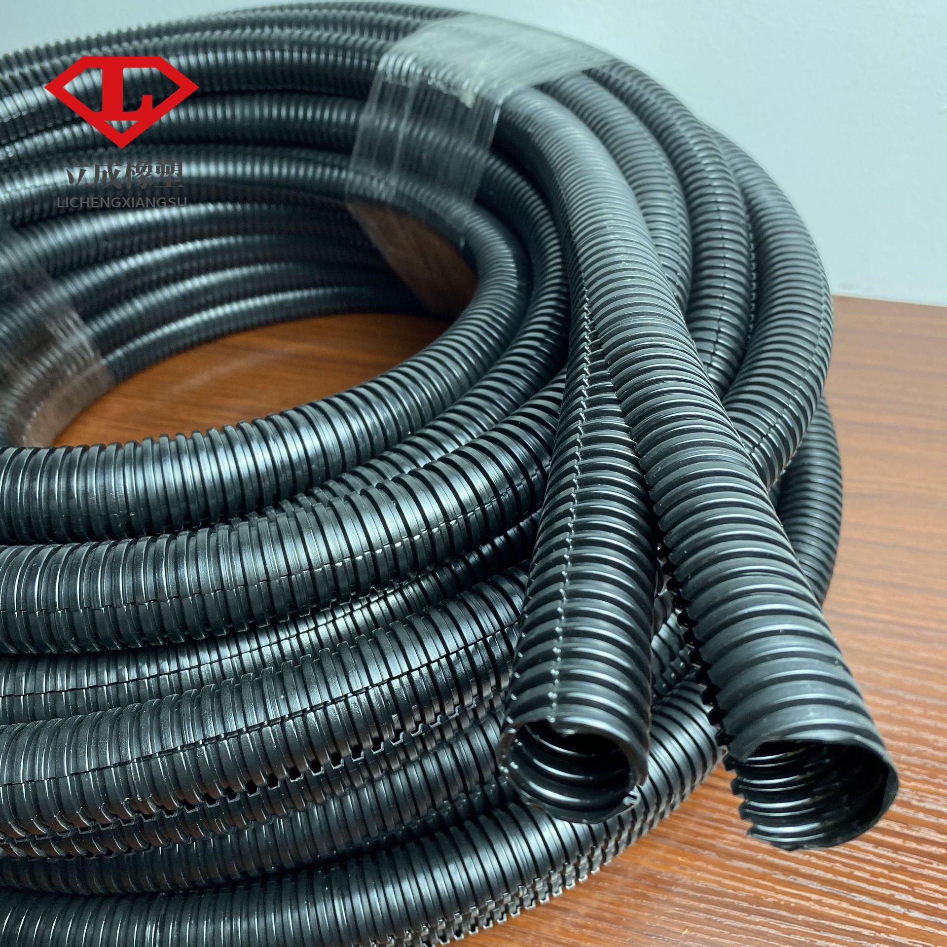 厂家直供双开口尼龙波纹管穿线管软管护线套管双壁开口管波纹管