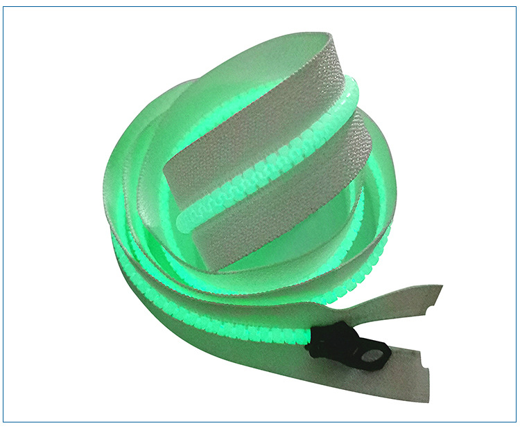 工厂批发3#5#8#新品夜光树脂拉链半圆柱牙塑料胶牙拉锁钱包zipper