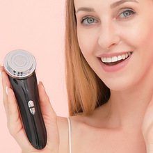 新款跨境家用电动脸部美容导入导出仪光子嫩肤仪导出仪器面部清洁