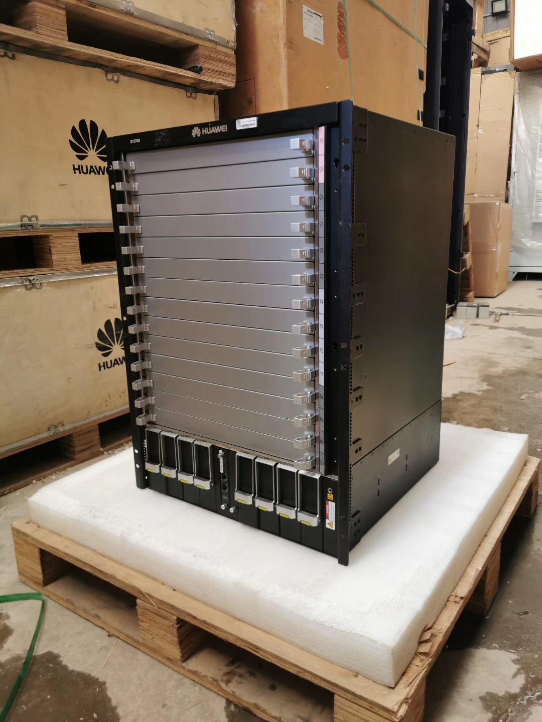全新华为交换机s12708全新空机框华为s12708子架
