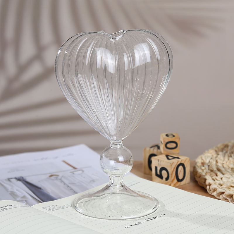 Creative Glass Heart-Shaped Goblet