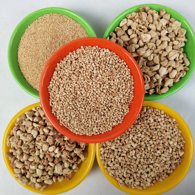 厂家供应玉米芯五金磨料宠物垫料抛光磨料香包填充玉米芯颗粒