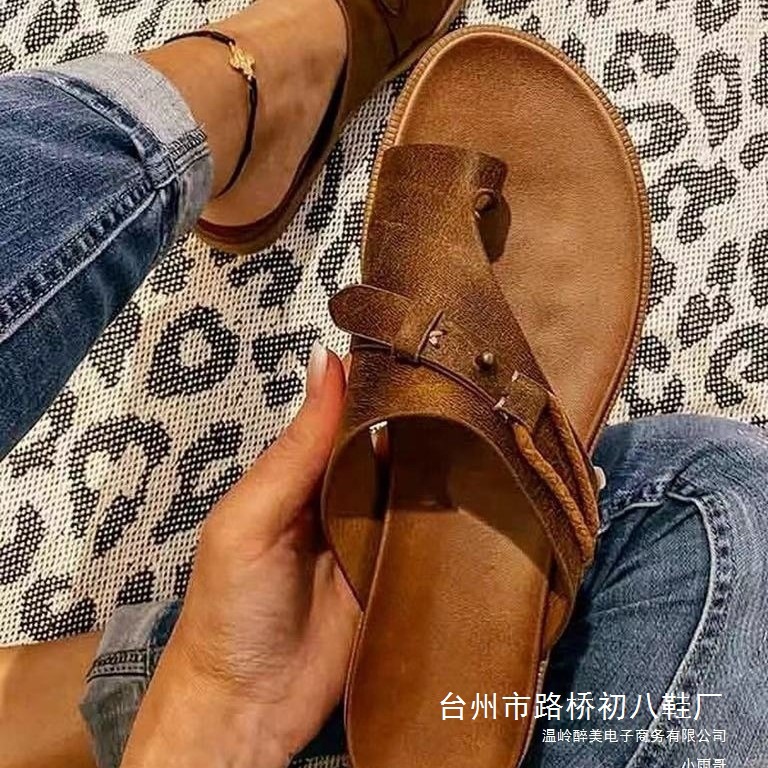 现货新款夹指夏季平底女鞋跨境拖鞋女凉拖休闲欧美时尚2021