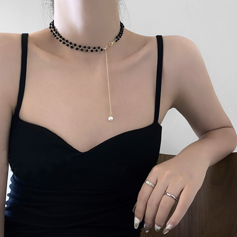 Light Luxury High-Grade Black Crystal Pearl Necklace Female Summer Niche Design Necklace Internet Celebrity Temperament Clavicle Chain Necklace