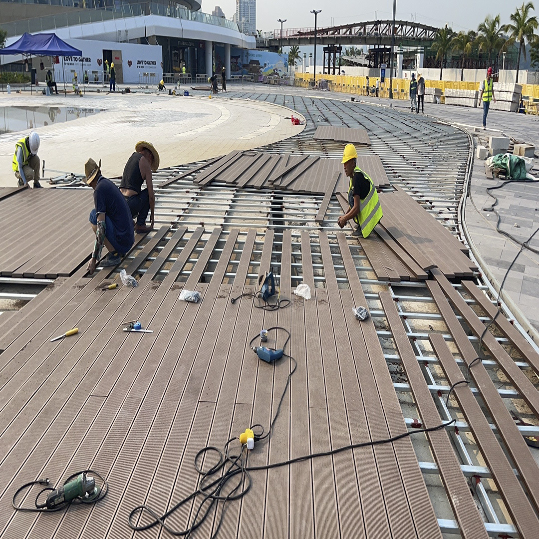 深圳二代共挤美丽新农村建设生态木塑木龙骨市政户外地板塑木扶手