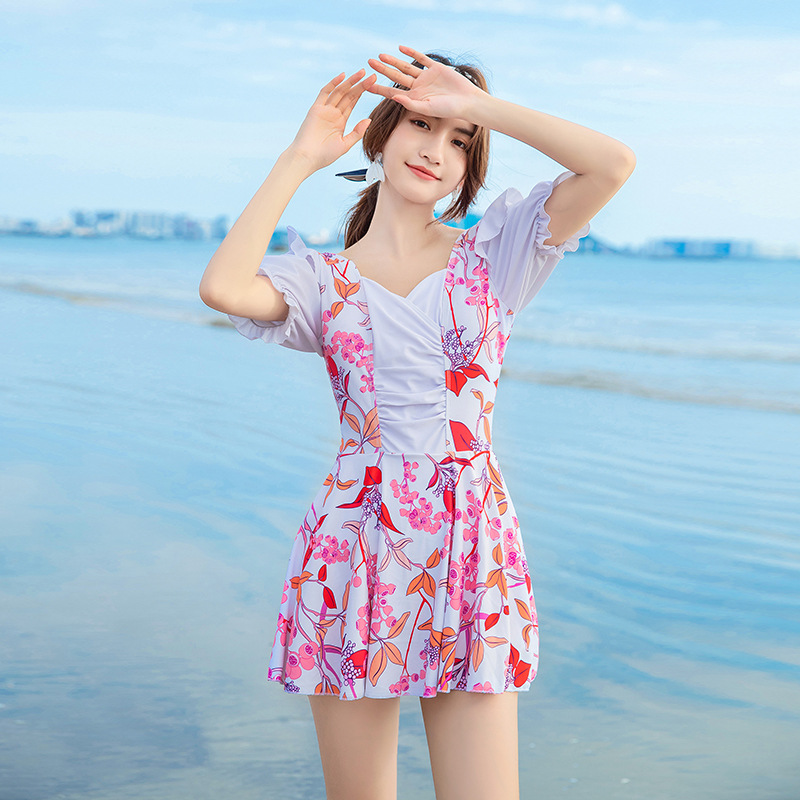 新款遮肉显瘦温泉泳衣 少女时尚海边游泳衣 印花连衣裙游连体泳衣