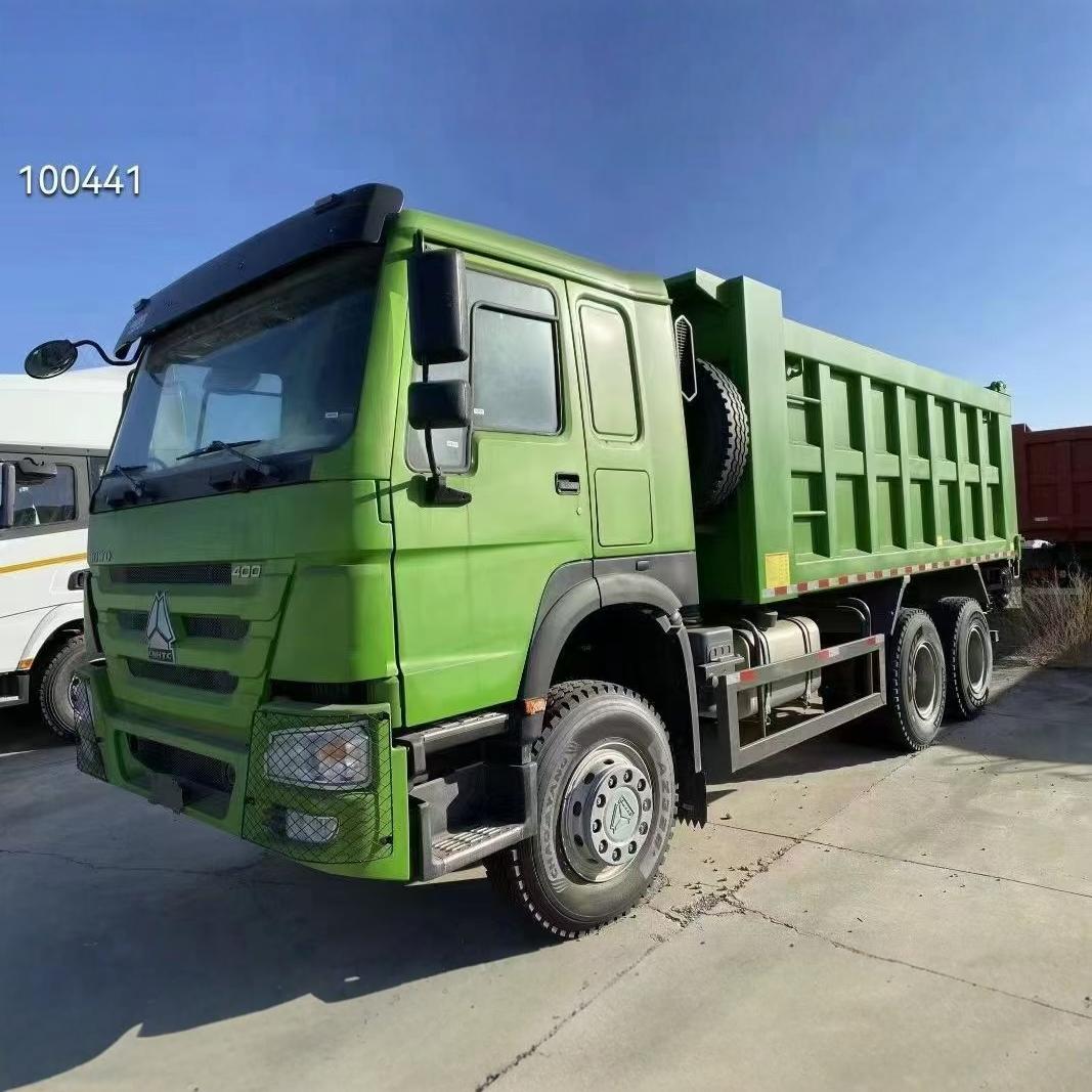 出口二手自卸车二5米6豪沃 翻斗车 6x4后八轮工程卡车机械运输车