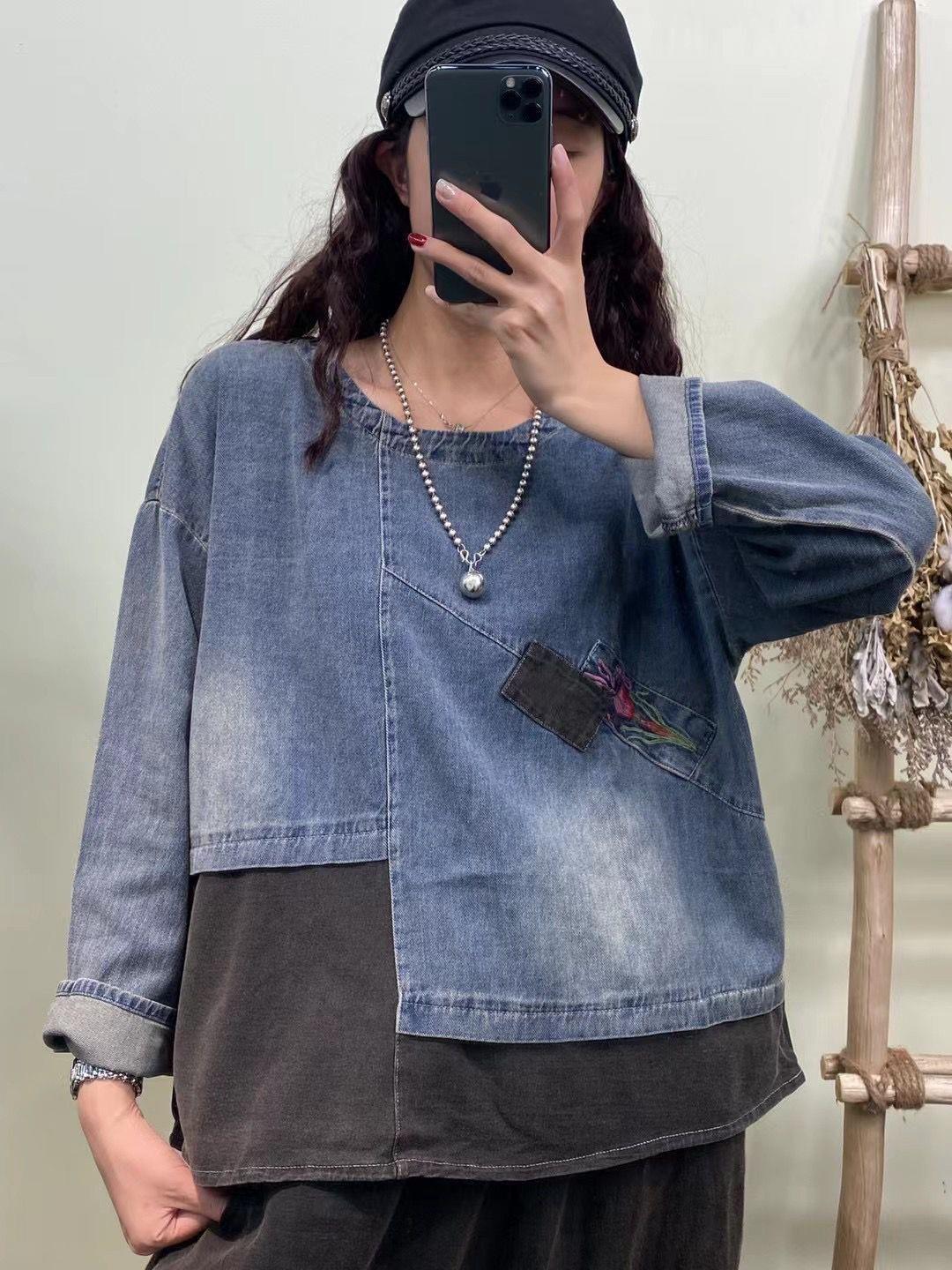 2022秋季新款拼接牛仔长袖t恤衫女文艺磨白上衣刺绣个性宽松衬衣