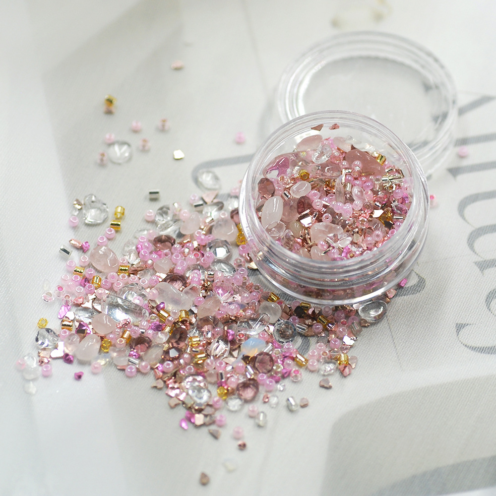 ins新款网红碎石珠珠风暴贝壳片指甲饰品云母糖果美甲材料包20-30