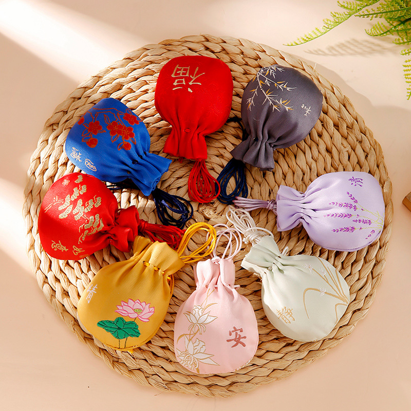 2021新款端午节香包香囊空袋子古风平安福袋小挂件香袋锦缎包