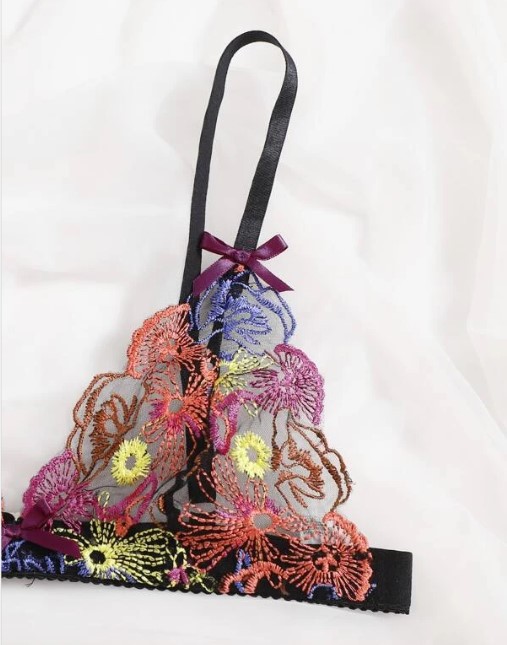 情趣内衣 欧美女式网纱绣花花纹好看情趣三点式t型套装