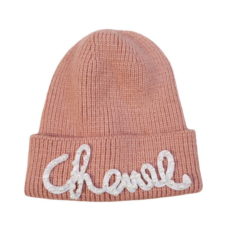 Temperament Classic Style Pearl Letters Woolen Cap Internet Celebrity Same Style Knitted Hat Fashion Thickened Warm Hat All-Matching Sleeve Cap