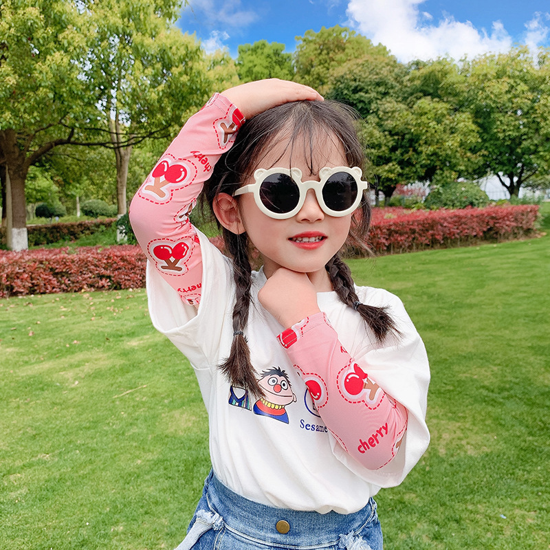 儿童冰袖夏季新款男童女童外出防晒护臂可爱卡通印花萌宝冰丝袖套