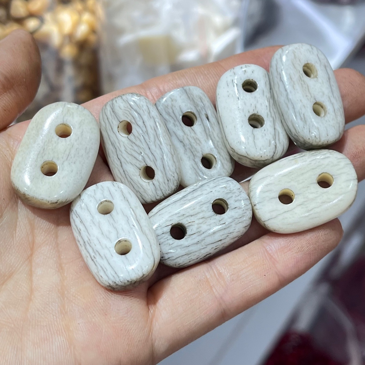 文玩藏区回流牦牛骨高瓷炸纹二饼配饰开片文玩配饰手串手持配饰