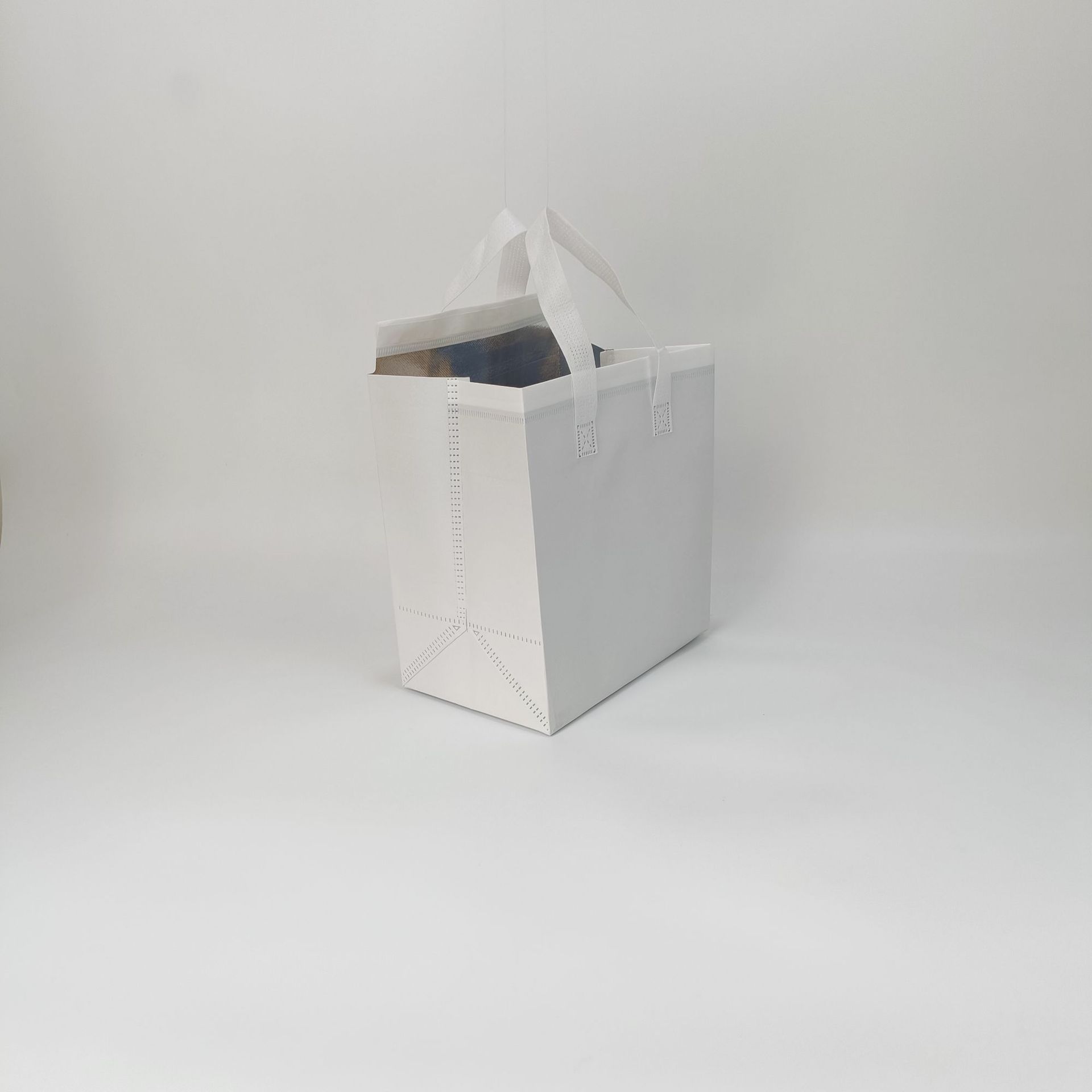 Non-Woven Takeaway Insulation Bag Wholesale Food Portable Aluminum Foil Composite Non-Woven Insulation Packing Bag Printing Logo