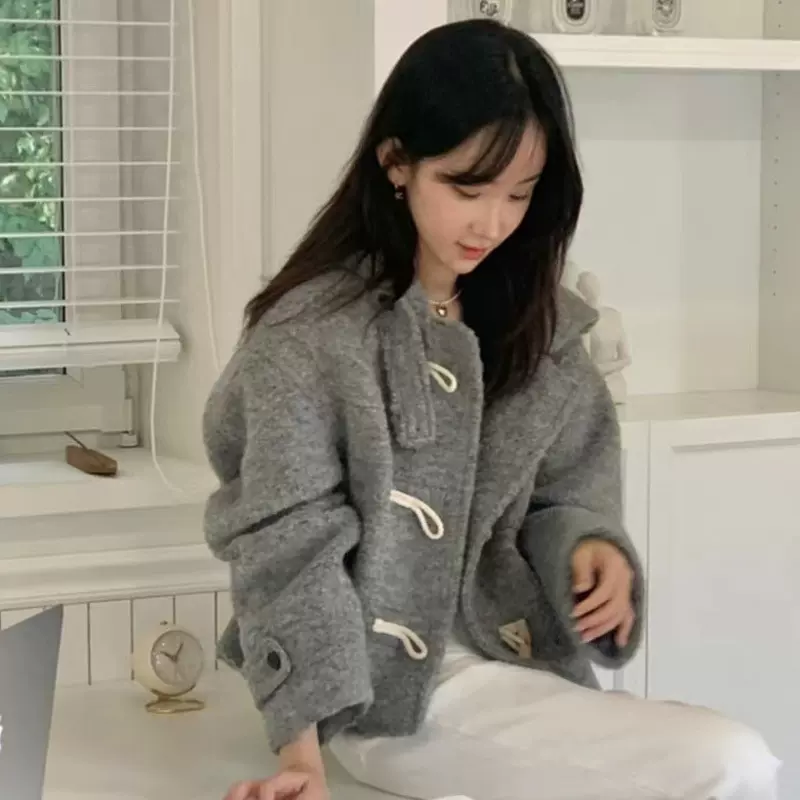 清仓特价 不退不换 韩剧女主氛围感 牛角扣连帽毛昵短外套