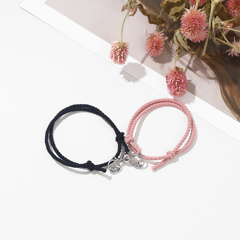 山盟海誓情侣相吸小皮筋一对送男朋友闺蜜礼物可调节手链手环发圈