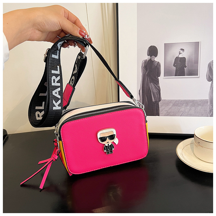 Trendy Fashion 2024 Spring New Korean Style Versatile Camera Bag Color Matching Wide Shoulder Strap Shoulder Messenger Bag Printed Fashion