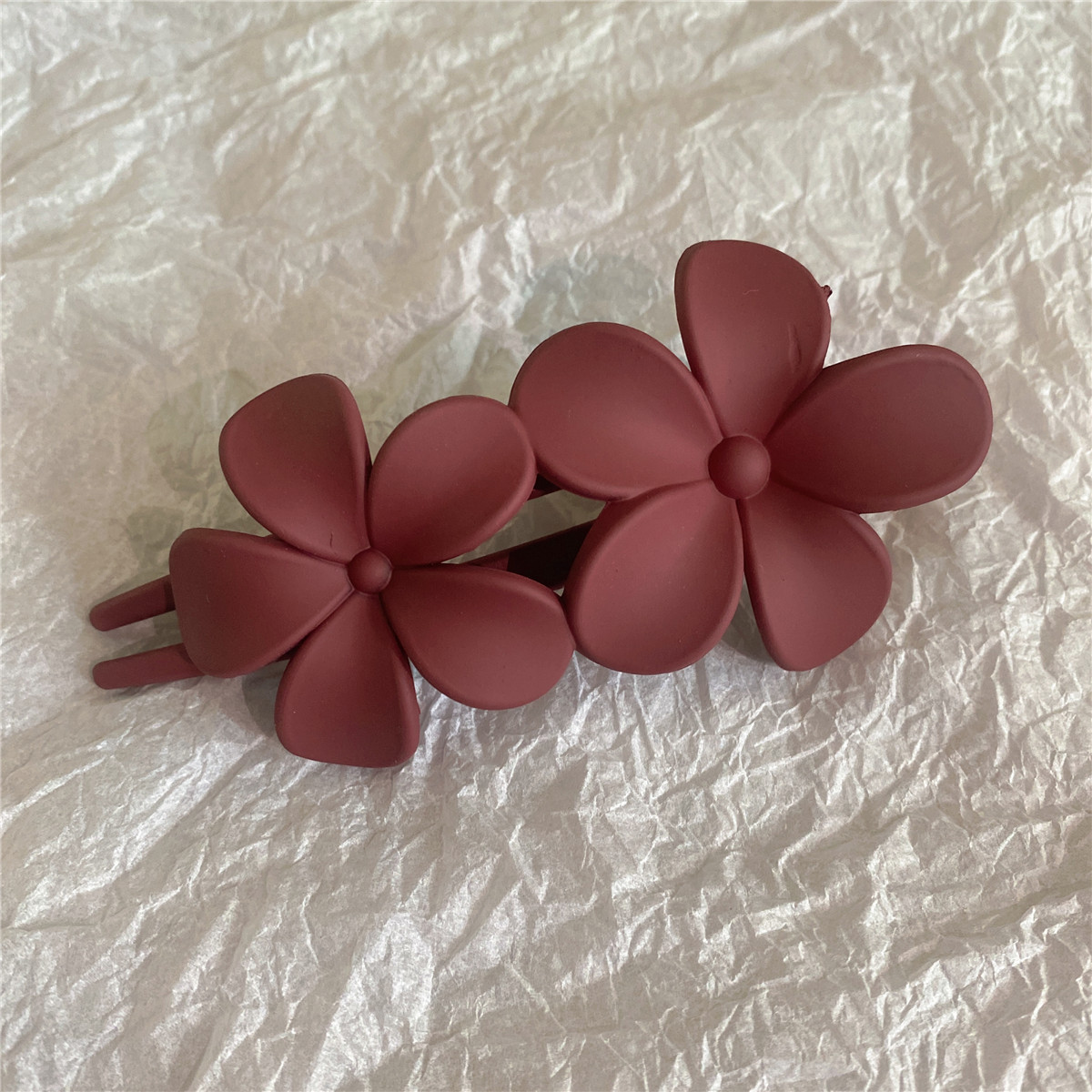 2023 Summer New Frosted Double Flower Resin Barrettes Five Petal Flower Duckbill Clip Girl's Head Hair Accessory for Ponytail