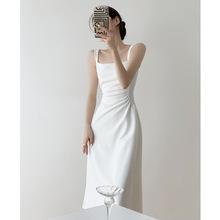 法式无袖方领白色连衣裙女高级感2024夏季长款领证气质吊带小白裙